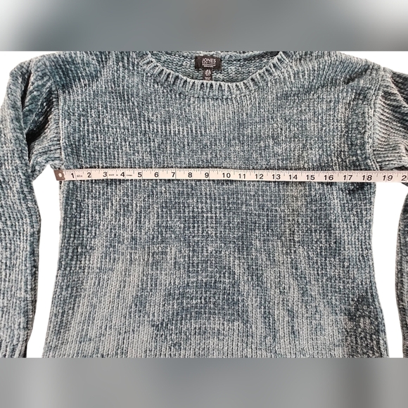 Jones New York Blue Crew Neck Sweater with Ribbed Knit - Picture 5 of 6